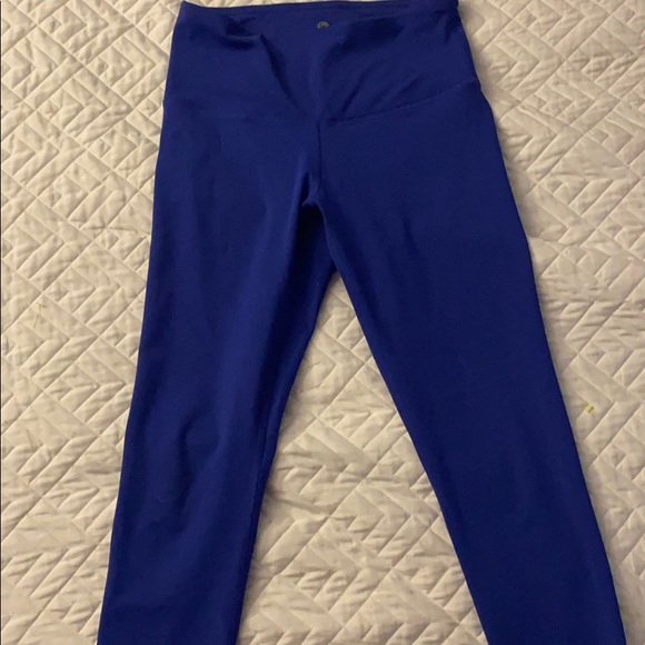 Yoga pants - Picture 1 of 2
